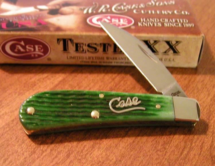 CASE EMERALD GREEN BONE KNIVES