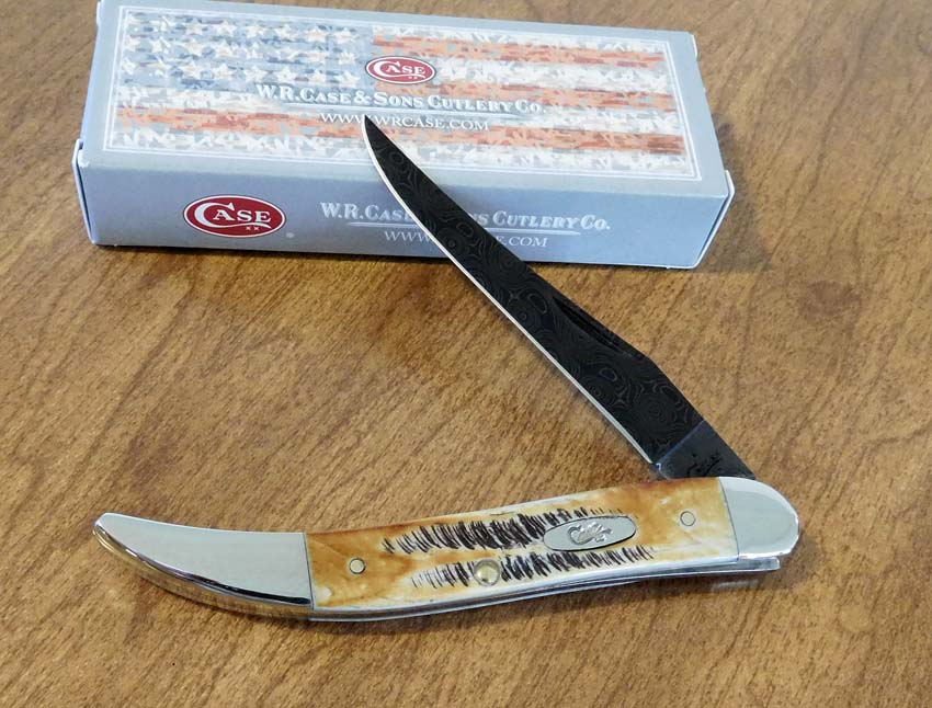 CASE RAINDROP DAMASCUS KNIVES