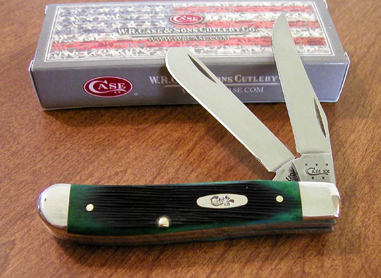 CASE HUNTER GREEN BONE KNIVES