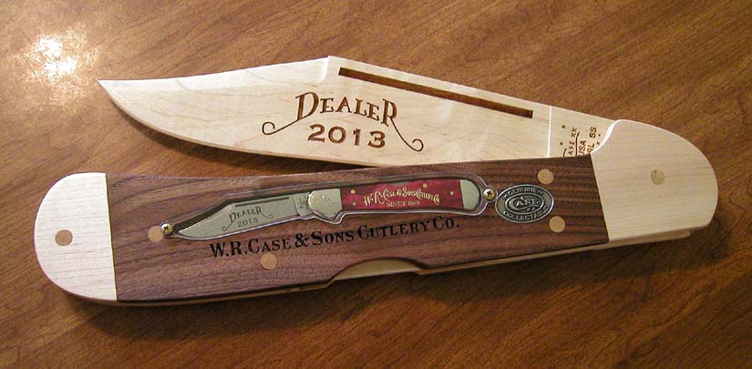 CA-18512 CASE MEDITERRANEAN BLUE JIGGED BONE HANDLE 2 BLADE TRAPPER ...
